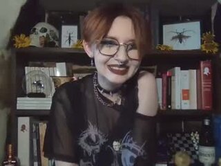 omphale Profile Picture