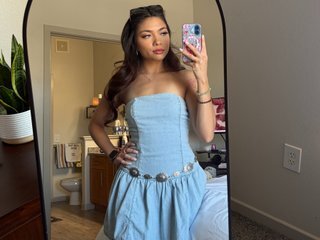 DesireeGrey22 Profile Picture