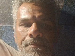 chewyLouie Profile Picture