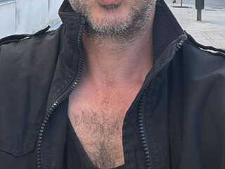 Pollon29_cm Profile Picture