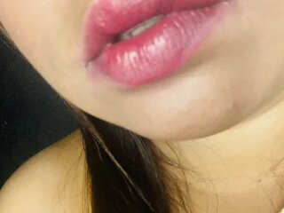 Cute ariana Profile Picture