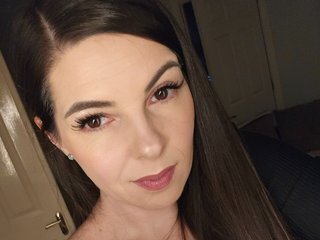 FoxyTaylor Profile Picture
