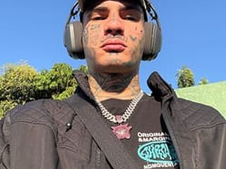 Dluquinha Profile Picture