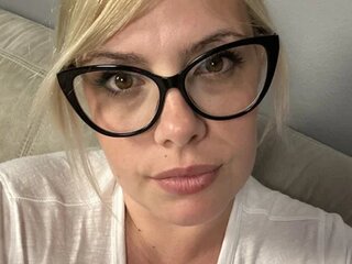 EvaWelly Profile Picture