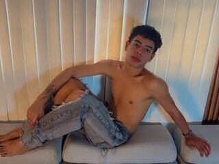 alex_danz Profile Picture