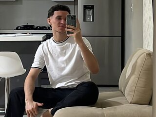 JorasBela Profile Picture