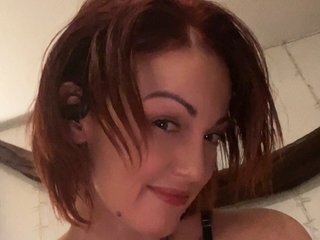 ReddactedReina Profile Picture