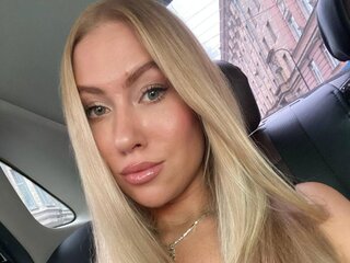 liza-belle Profile Picture