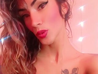 roxxyroxan Profile Picture
