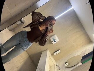 MiaaBlaze Profile Picture