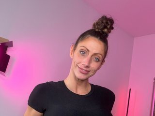 SkyeHotwife Profile Picture