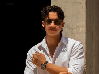 Axxel Men Profile Picture