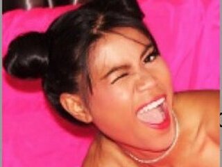 NizaThainy Profile Picture