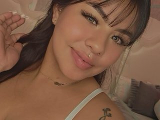 LilyVegaa Profile Picture