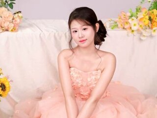 EmilyQing Profile Picture