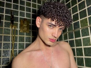VillyXin Profile Picture