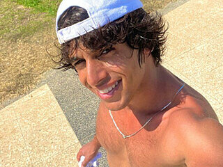 dariohere Profile Picture