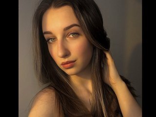 HeylaRose Profile Picture