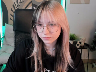 NickieCalderra Profile Picture