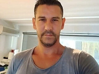 charisma_m35 Profile Picture