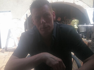 a_moure Profile Picture