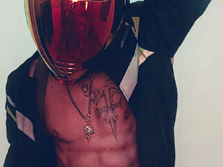 Uriel_23 Profile Picture