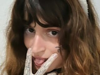 Luninha Profile Picture